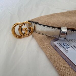 LIKE NEW Gucci Metallic and Gold Belt